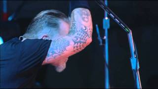 Metallica  Enter The Sandman Live Francais Pour Une Nuit [upl. by Eizeerb]