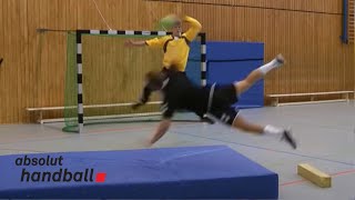 Teamhandball Pivot Training [upl. by Allicsirp769]