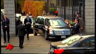 Raw Video Obamas Limo Gets Stuck [upl. by Lletnohs]