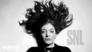 Lorde  Liability Live On SNL2017 [upl. by Ebeneser]