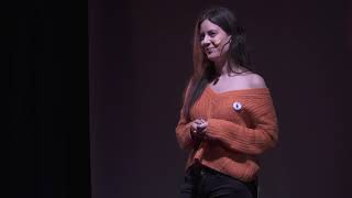 El feminismo hegemónico es machista  Marina de la Torre  TEDxChamberi [upl. by Neyu236]