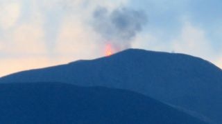 India’s Barren Island volcano erupts spews lava into air [upl. by Ahsenyl]