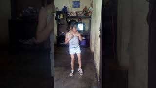 Niña bailando reggaeton [upl. by Ameer894]