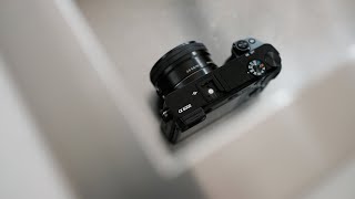 Sony a6000 Focus Mode Tutorial [upl. by Azarria]