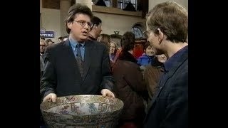 Chinese bowl Antiques Roadshow [upl. by Killam812]