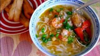 Bánh canh  Vietnamese Thick Noodle Soup Recipe  Helens Recipes [upl. by Alleda]