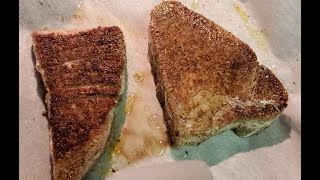 Easy Seared Tuna Steak [upl. by Nnod47]