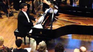 Jeffrey Biegel plays Neil Sedakas quotManhattan Intermezzoquot [upl. by Ronny]