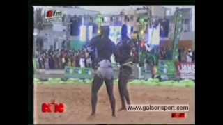 Balla Gaye 2 vs Eumeu Sene  Le combat [upl. by Leinaj]