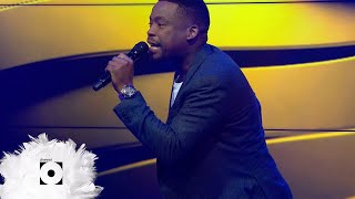 Sbu Noah performs Ewe Getsemane  Channel O [upl. by Akirea]