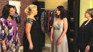 How to choose Formal Wear Plus Size womens dresses [upl. by Mert]