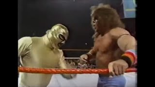 The Conquistador 2 vs Ultimate Warrior WWF wrestling [upl. by Atinit477]