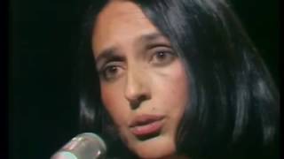 Joan Baez  Plaisir damour live in France 1973 [upl. by Adnovoj]