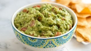 How to Make Fresh Homemade Guacamole  Easy Guacamole Recipe [upl. by Sucramel894]