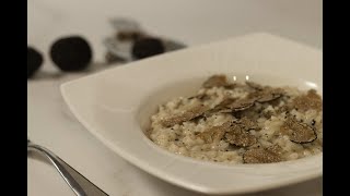 RISOTTO AL TARTUFO NERO UNCINATO DI FRAGNO Videoricetta [upl. by Wenn]